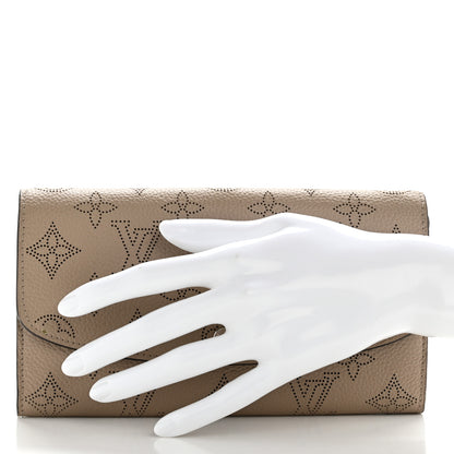 Louis Vuitton Mahina Iris Wallet NM Galet 2 of 10