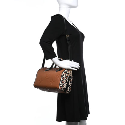 Louis Vuitton Empreinte Monogram Giant Wild At Heart Speedy Bandouliere 25 Caramel 2 of 10