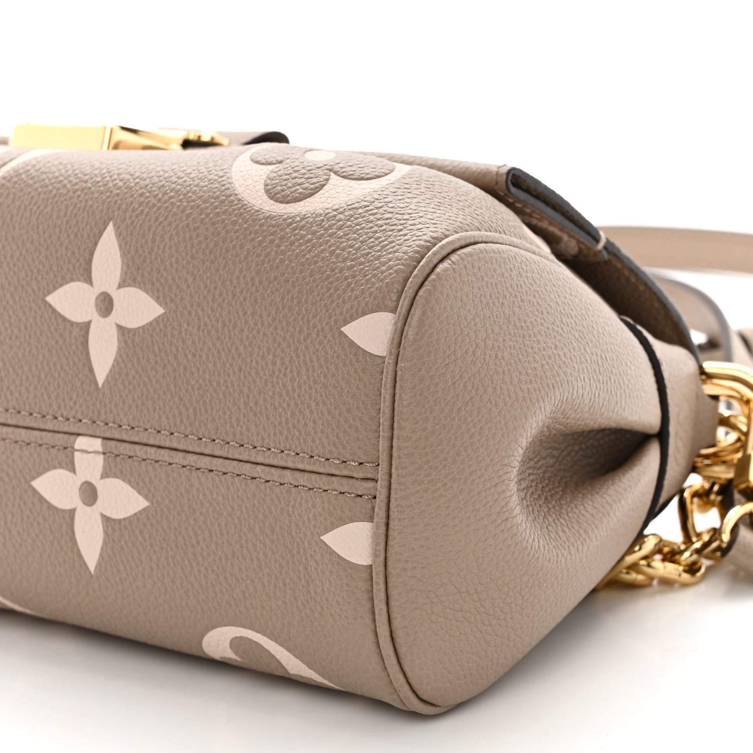 Louis Vuitton LOUIS VUITTON Empreinte Monogram Giant Favorite Tourterelle Creme 8 of 8