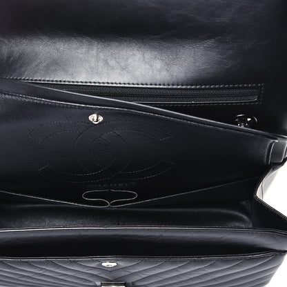 Chanel Aged Calfskin Chevron Quilted 2.55 Reissue 226 So Black 4 of 5