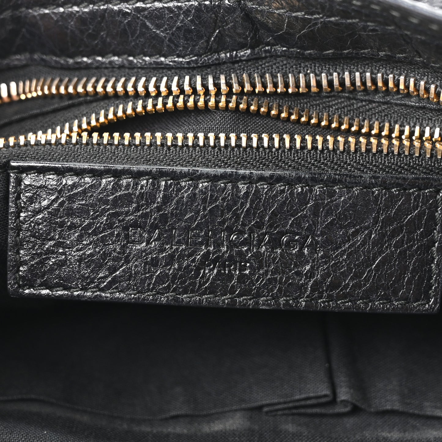 Agneau Giant 12 Gold Hardware S City Black