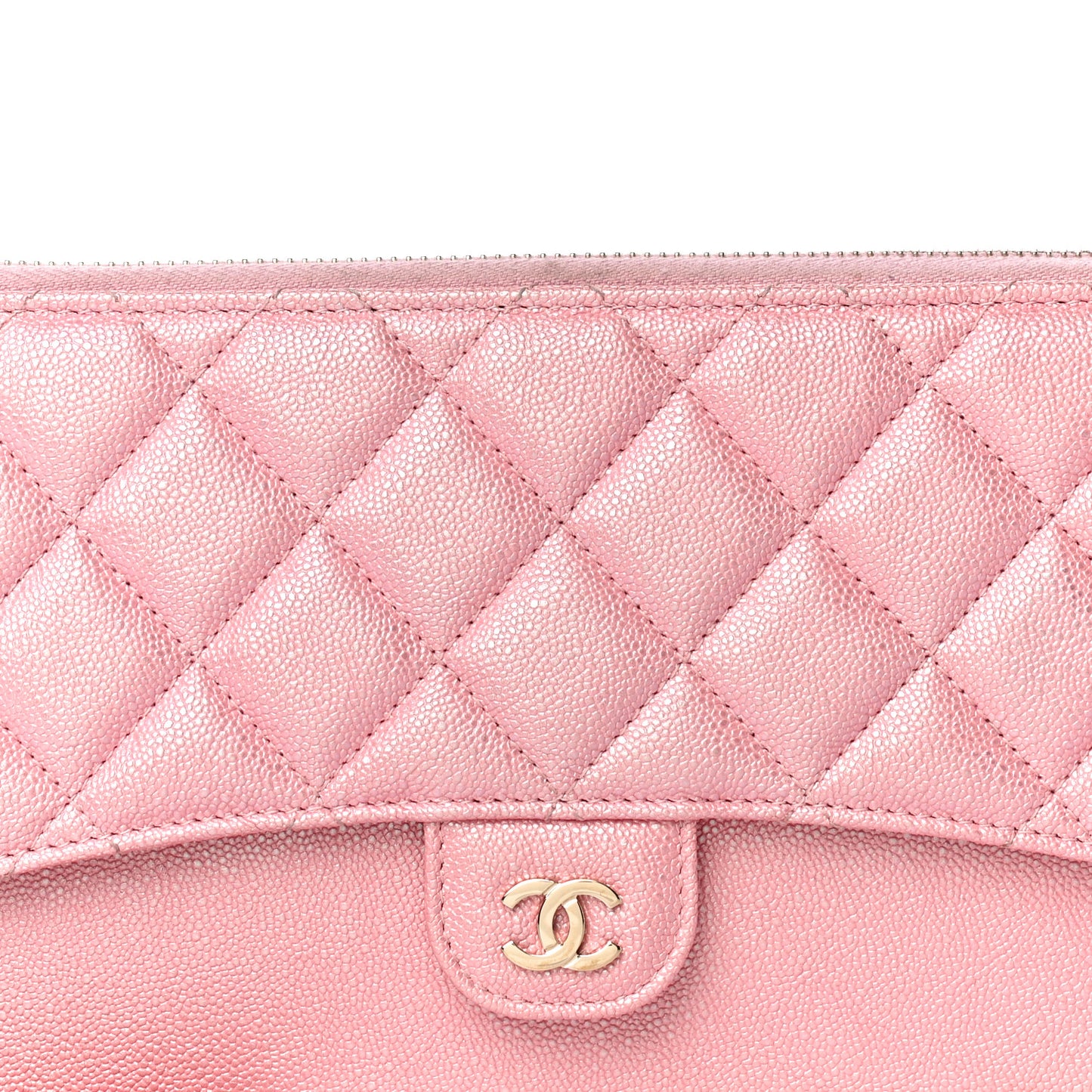 Iridescent Caviar Quilted Classic Pouch With Handle Rose Pink