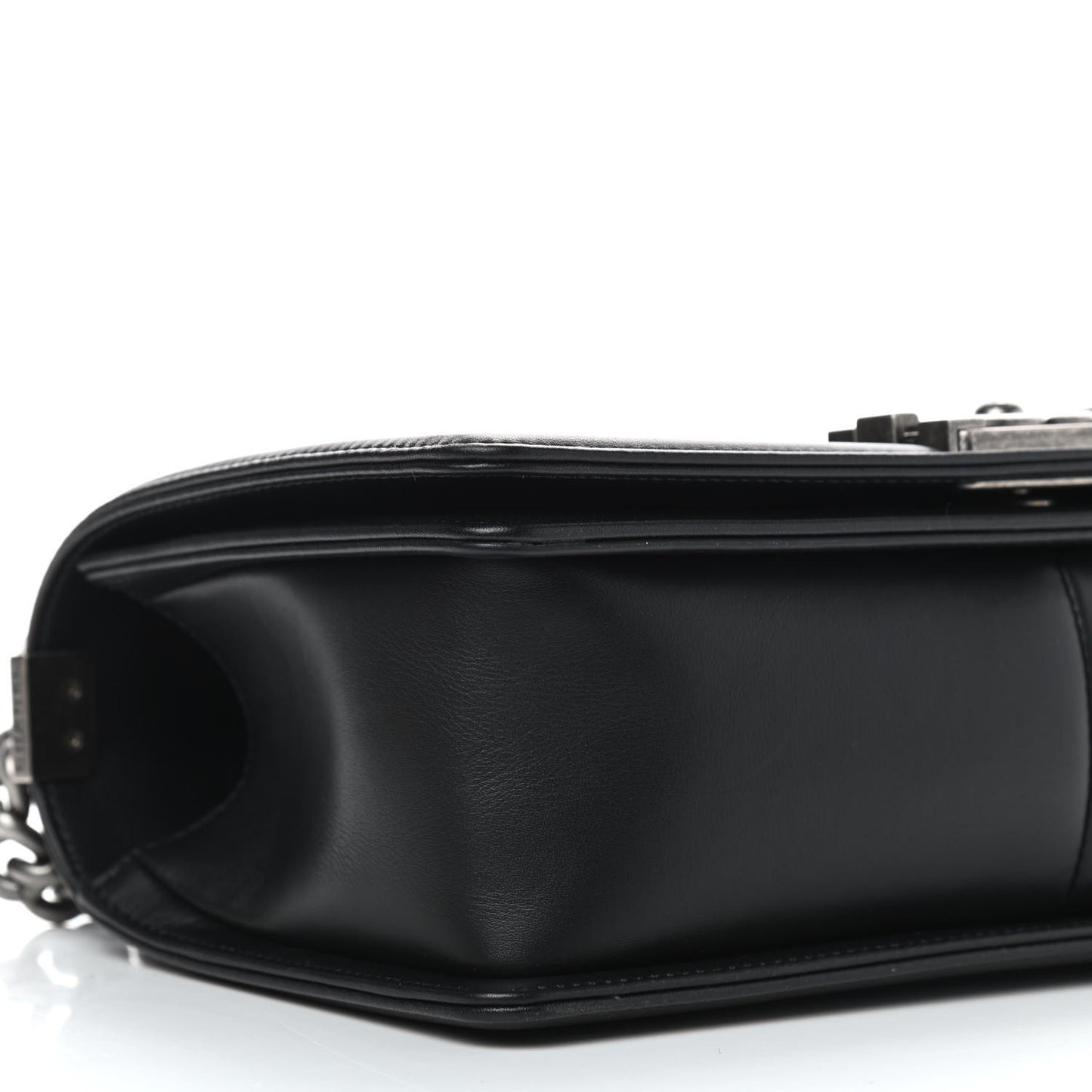 Lambskin Quilted Medium Boy Flap Black