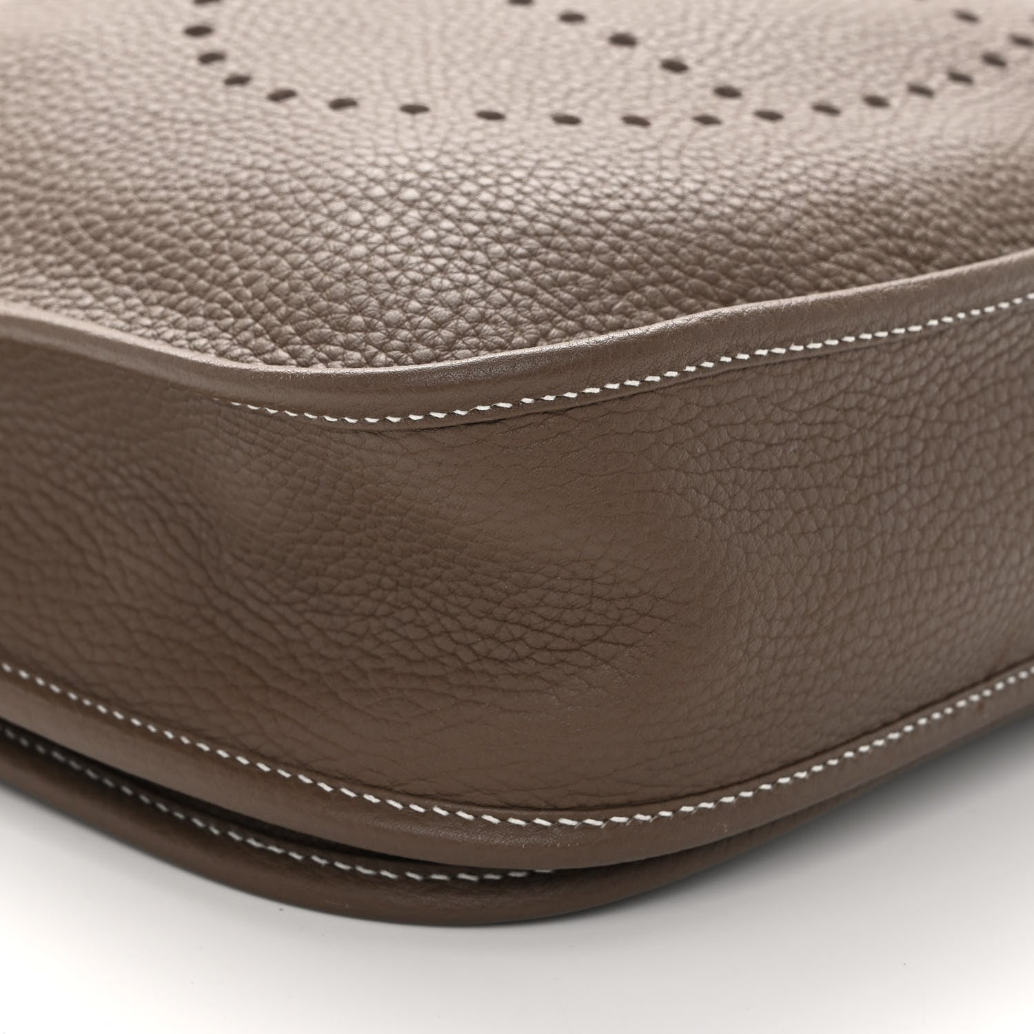 Hermes Taurillon Clemence Evelyne III PM Etoupe 9 of 10
