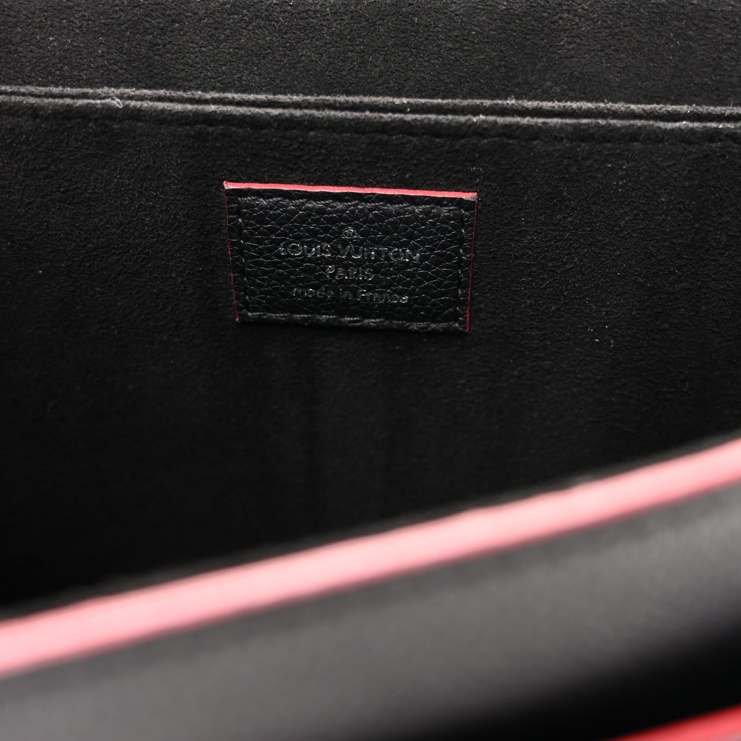 Soft Calfskin My Lockme Rivets Black