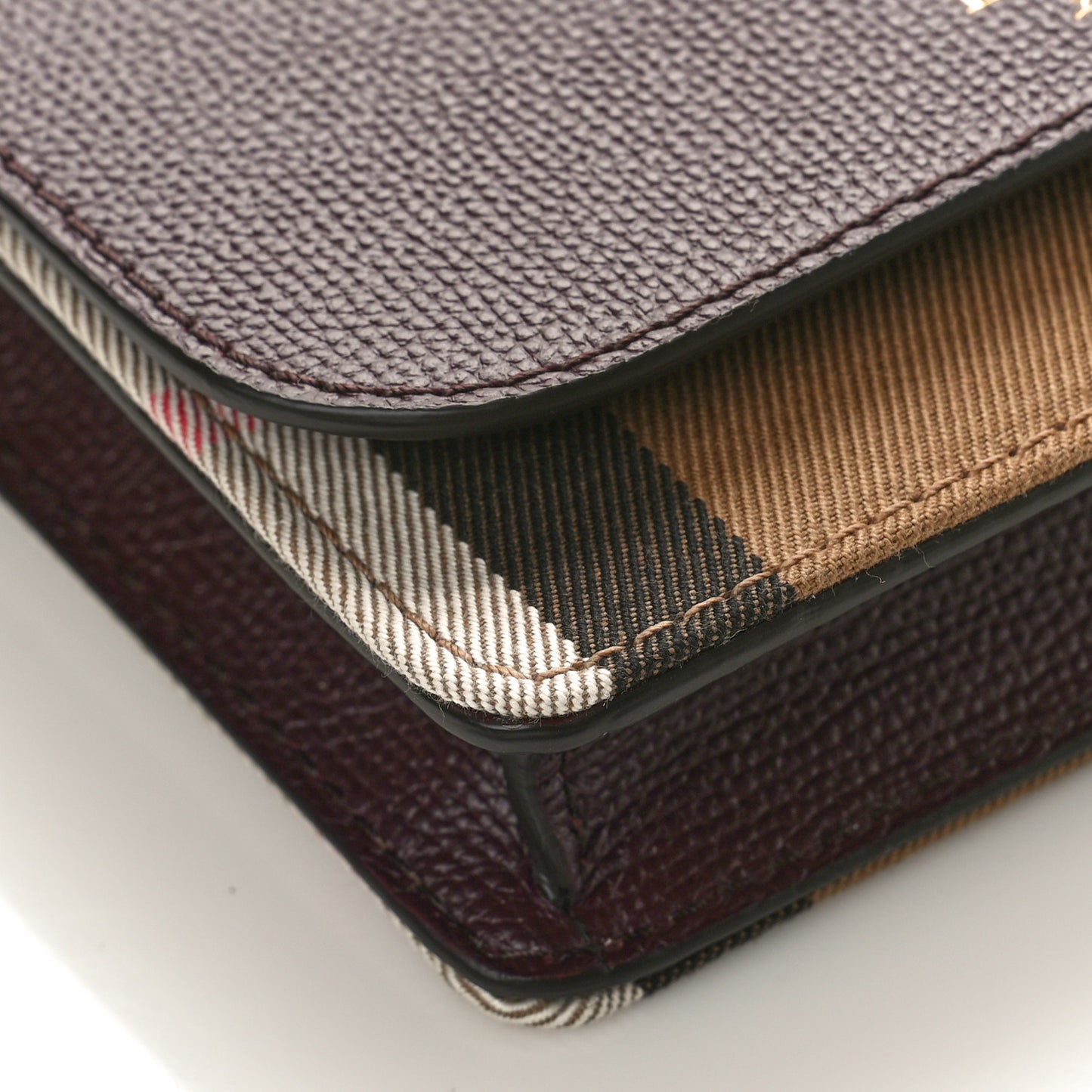 Grained Calfskin House Check Tartan Mix Hampshire Wallet On Chain Burgundy