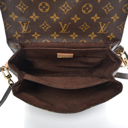 Louis Vuitton Monogram Pochette Metis 5 of 7