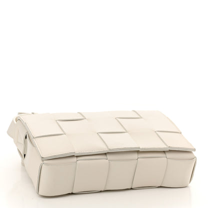 Bottega Veneta Lambskin Maxi Intrecciato Cassette Crossbody Bag White 4 of 9