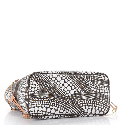 Louis Vuitton Monogram Kusama Waves Neverfull MM White 4 of 8