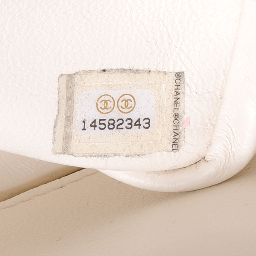 Chanel Calfskin 2.55 Reissue 226 Flap Ivory 7 of 7