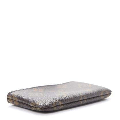 Louis Vuitton Monogram Key Pouch 4 of 9