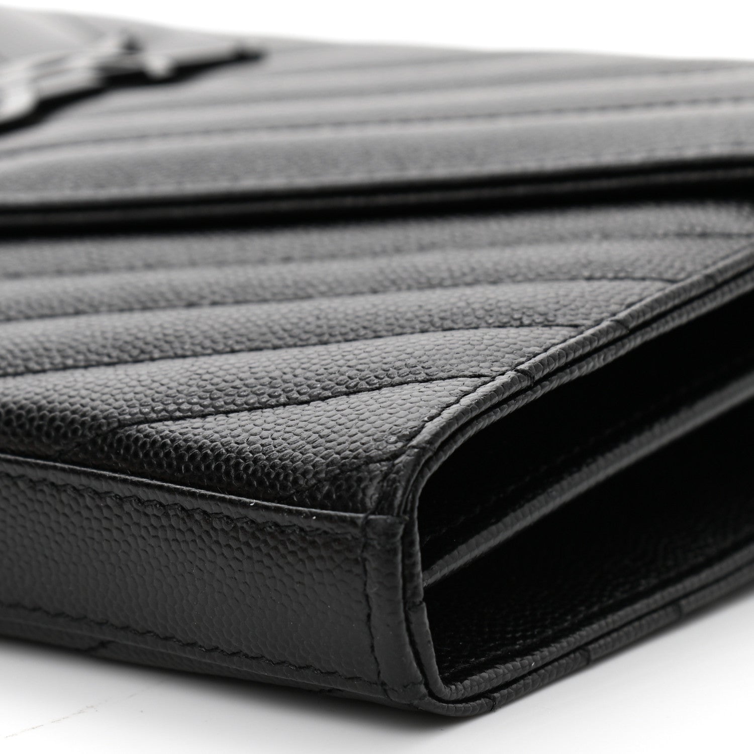 Saint Laurent Grain De Poudre Matelasse Chevron Monogram Chain Wallet Black 9 of 9