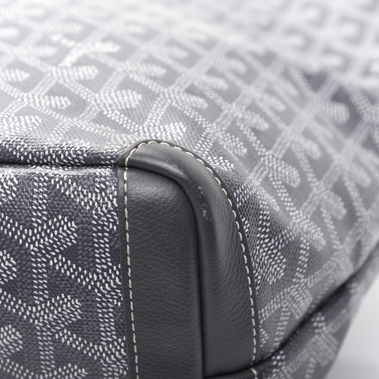 Goyardine Artois PM Grey