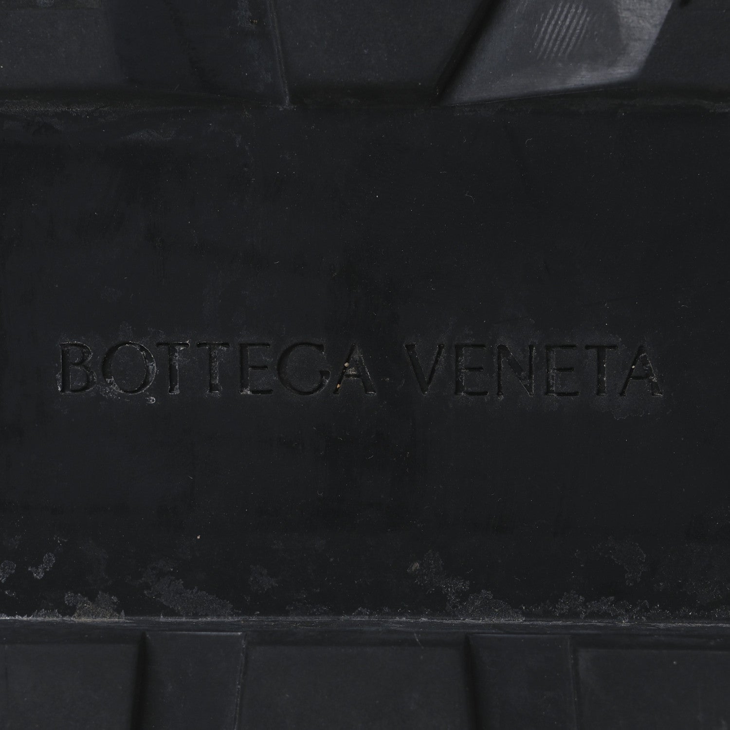 Bottega Veneta Calfskin The Tire Chelsea Boots 39 Sea Salt Black 8 of 13
