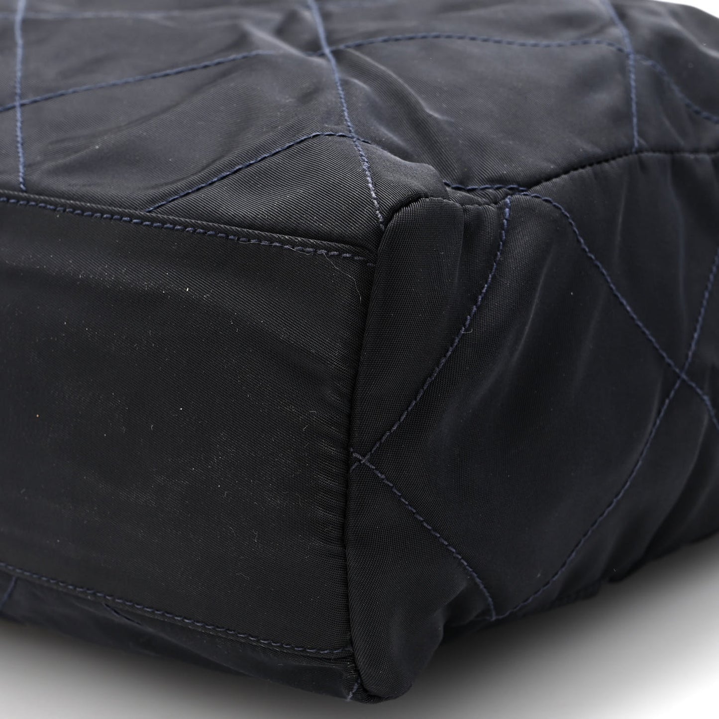 Nylon Tessuto Quilted Shoulder Bag Blue