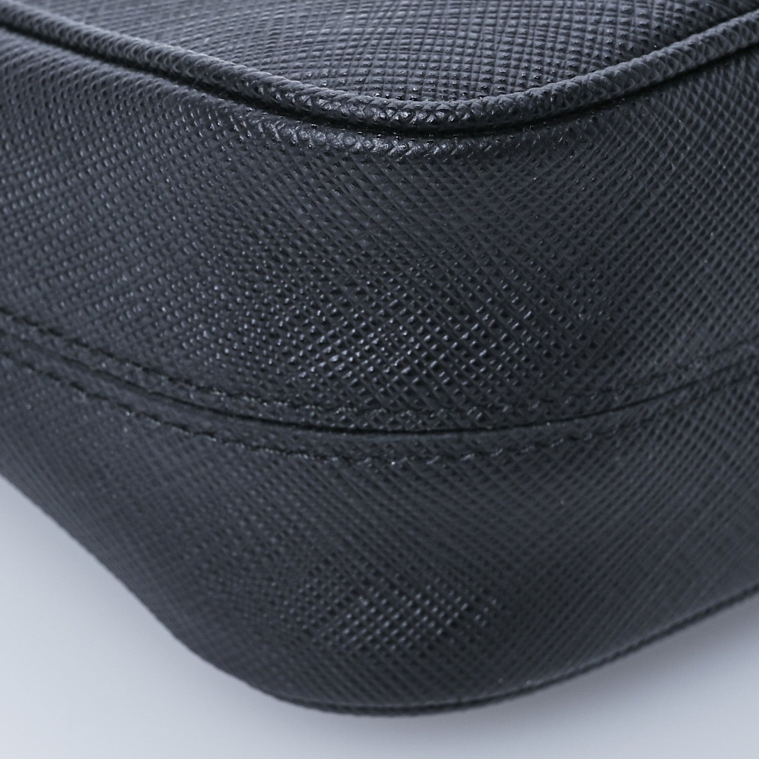 Prada Saffiano Lux Re-Edition 2005 Shoulder Bag Black 10 of 11