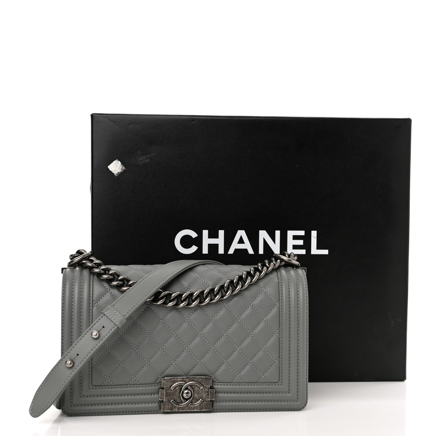 Lambskin Quilted Medium Boy Flap Grey