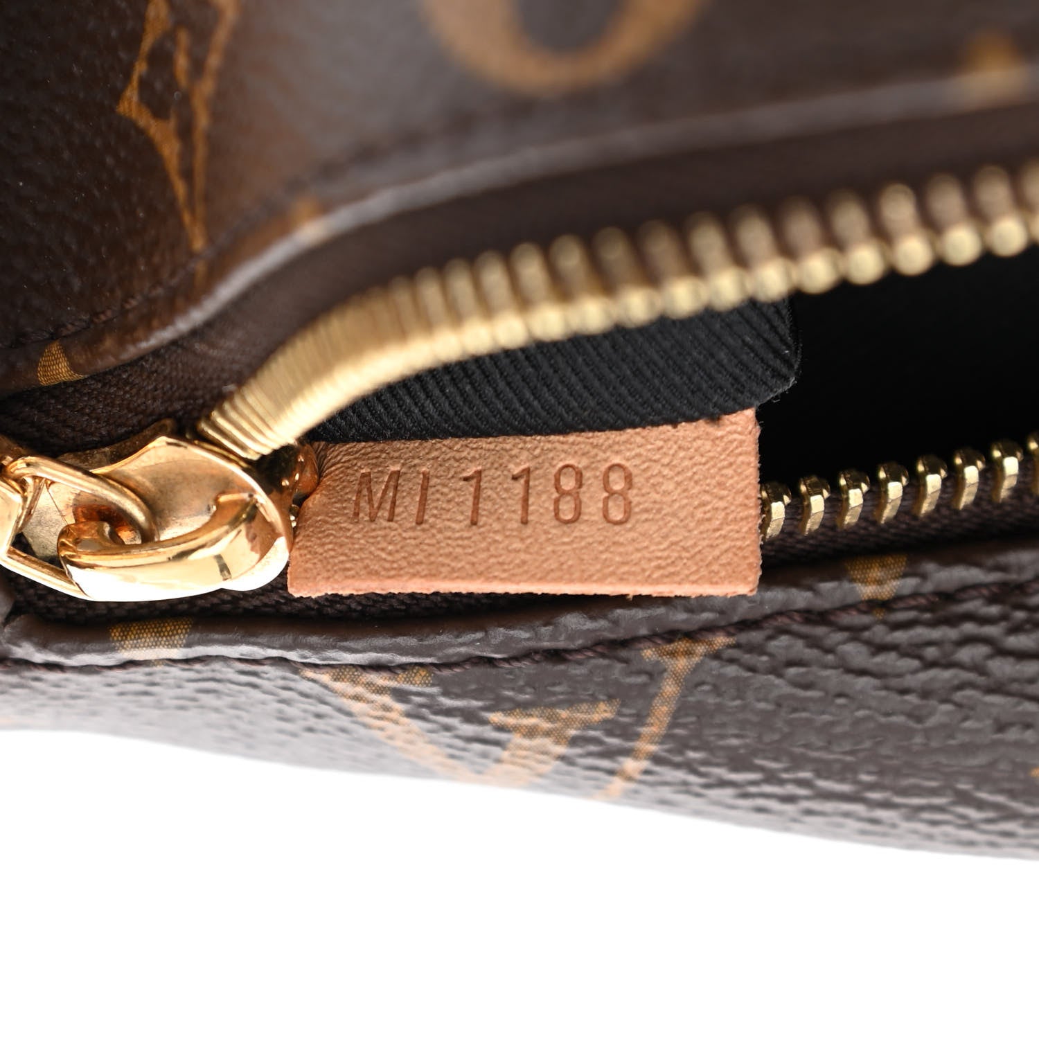 Louis Vuitton Monogram Bumbag 7 of 11