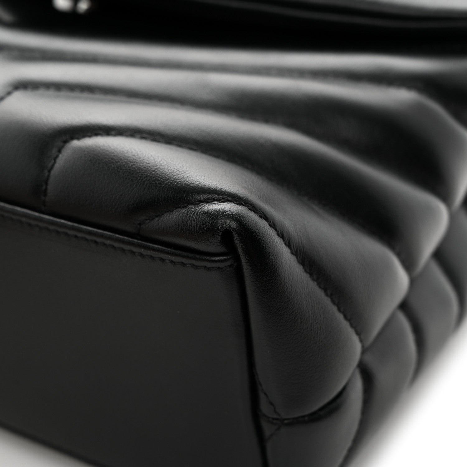 Saint Laurent Calfskin Y Quilted Monogram Monochrome Small Loulou Chain Satchel Black Black 11 of 11