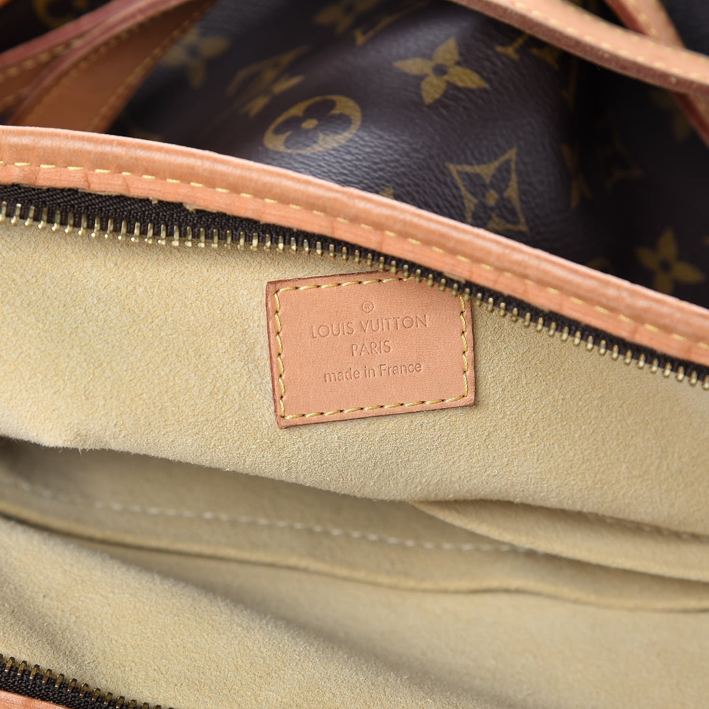 Monogram Estrela MM