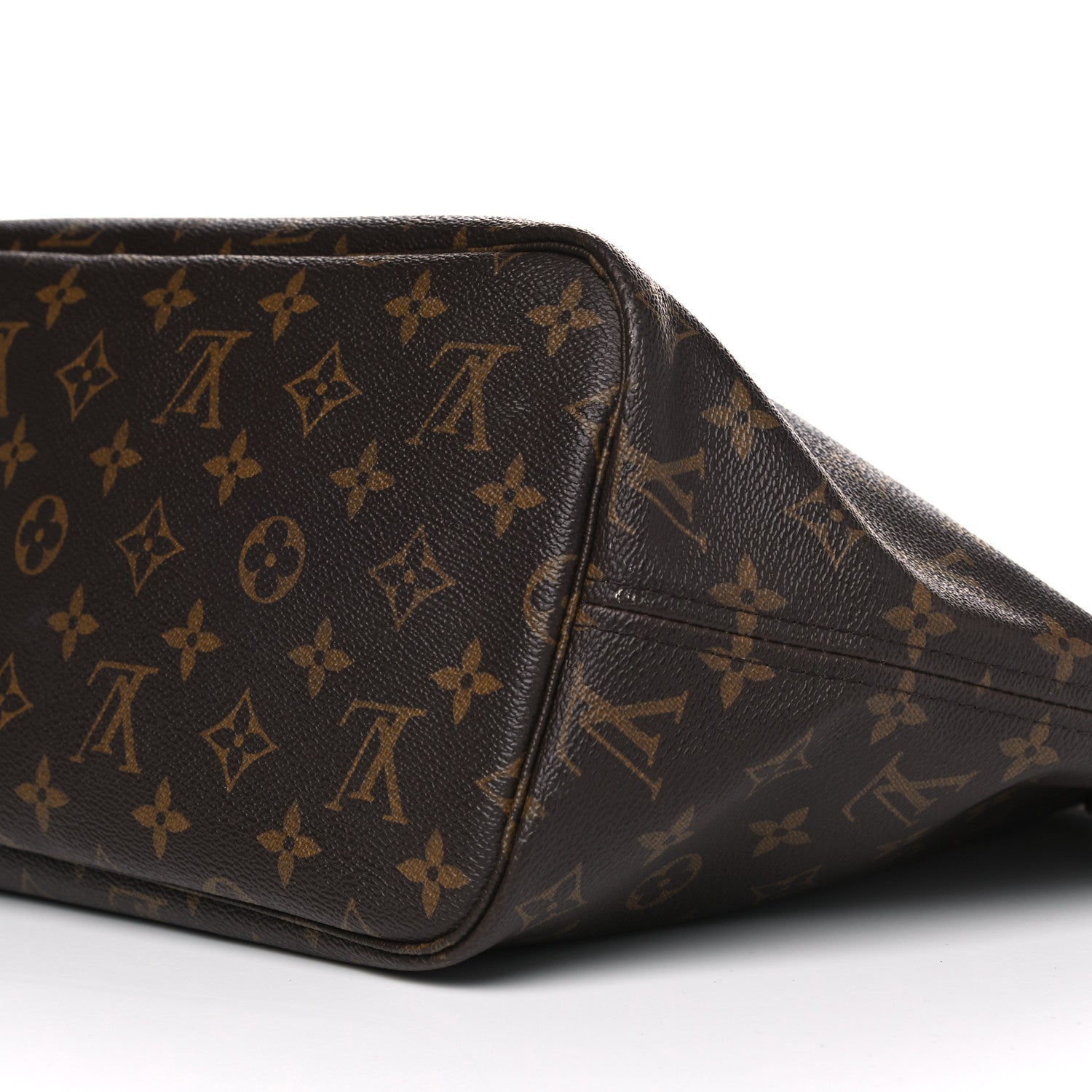 Louis Vuitton Monogram Neverfull MM 14 of 34