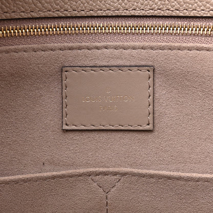 Louis Vuitton Empreinte Monogram Giant Onthego MM Tourterelle 6 of 18