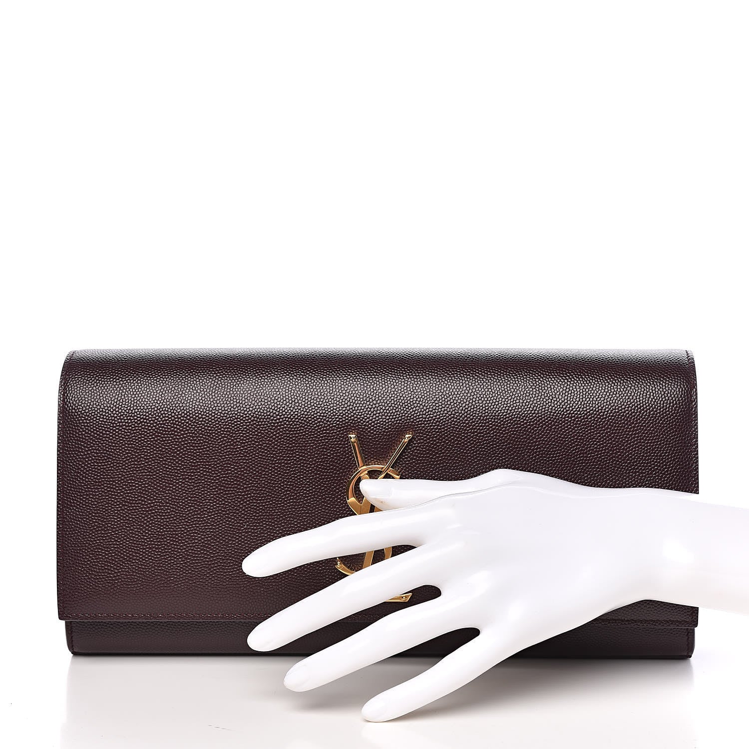 Saint Laurent Grain De Poudre Classic Monogram Cassandre Clutch Amaranto 2 of 8