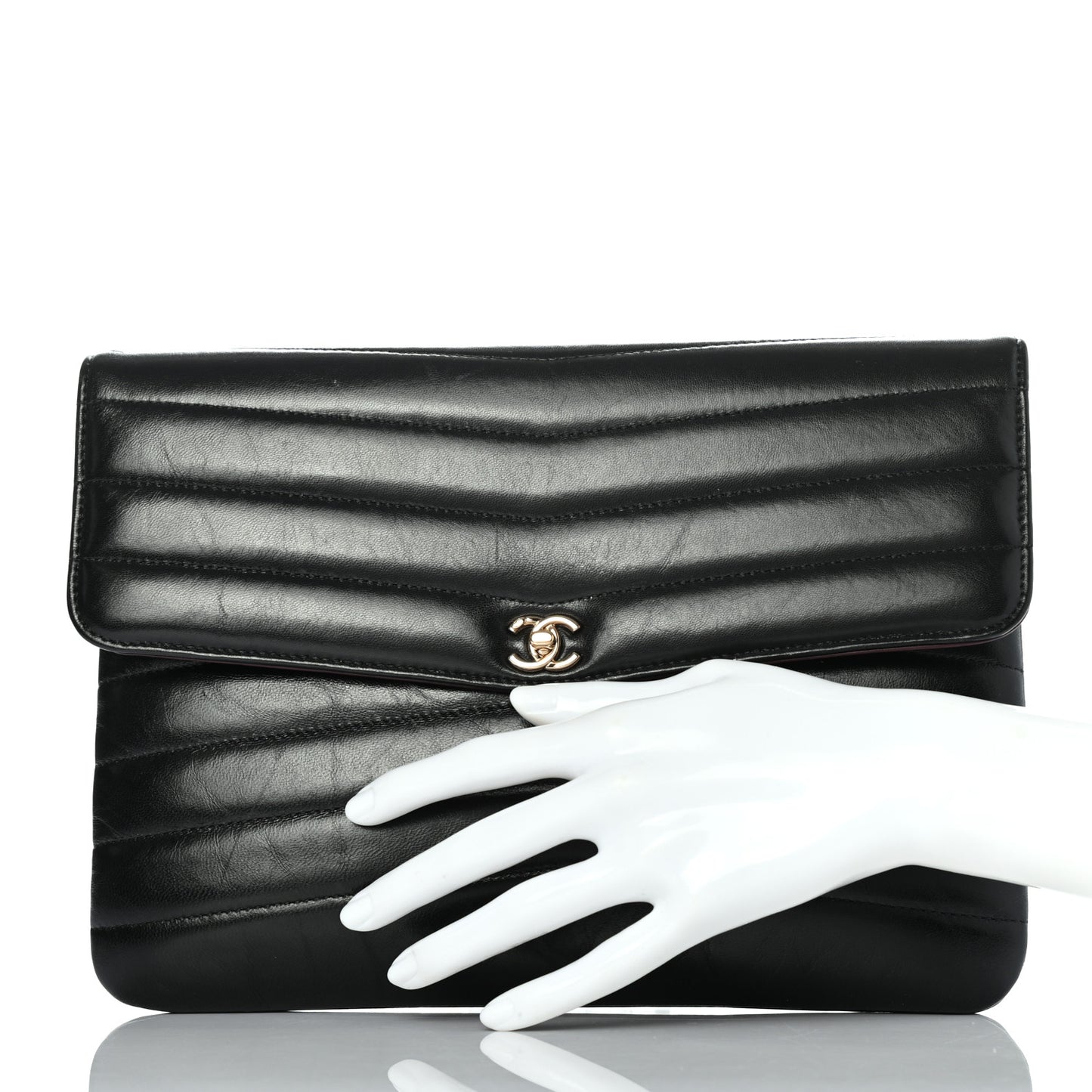 Shiny Lambskin Quilted Chevron Miroir Clutch Black