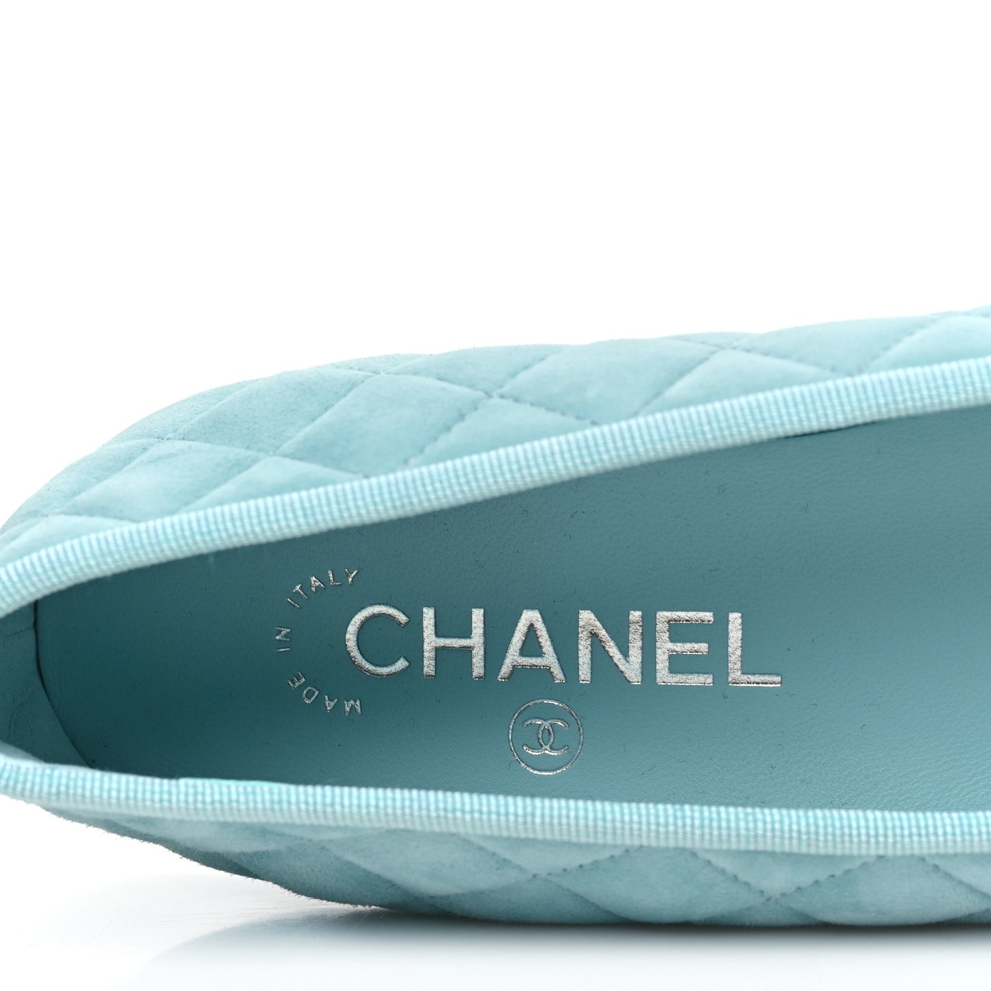 Suede Calfskin Quilted Cap Toe CC Ballerina Flats 38 Light Blue