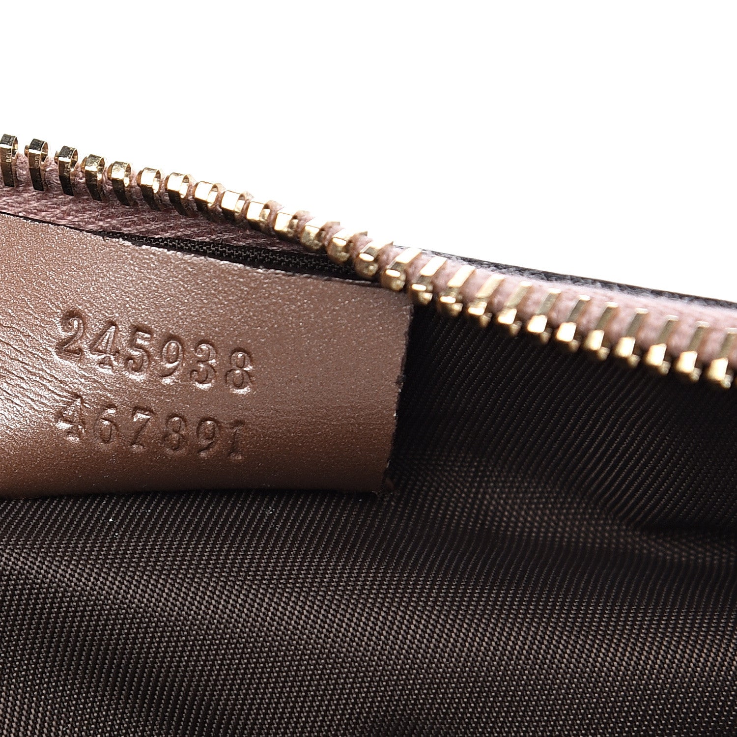 Gucci Monogram Lovely Heart Cosmetic Case Light Pink 6 of 9