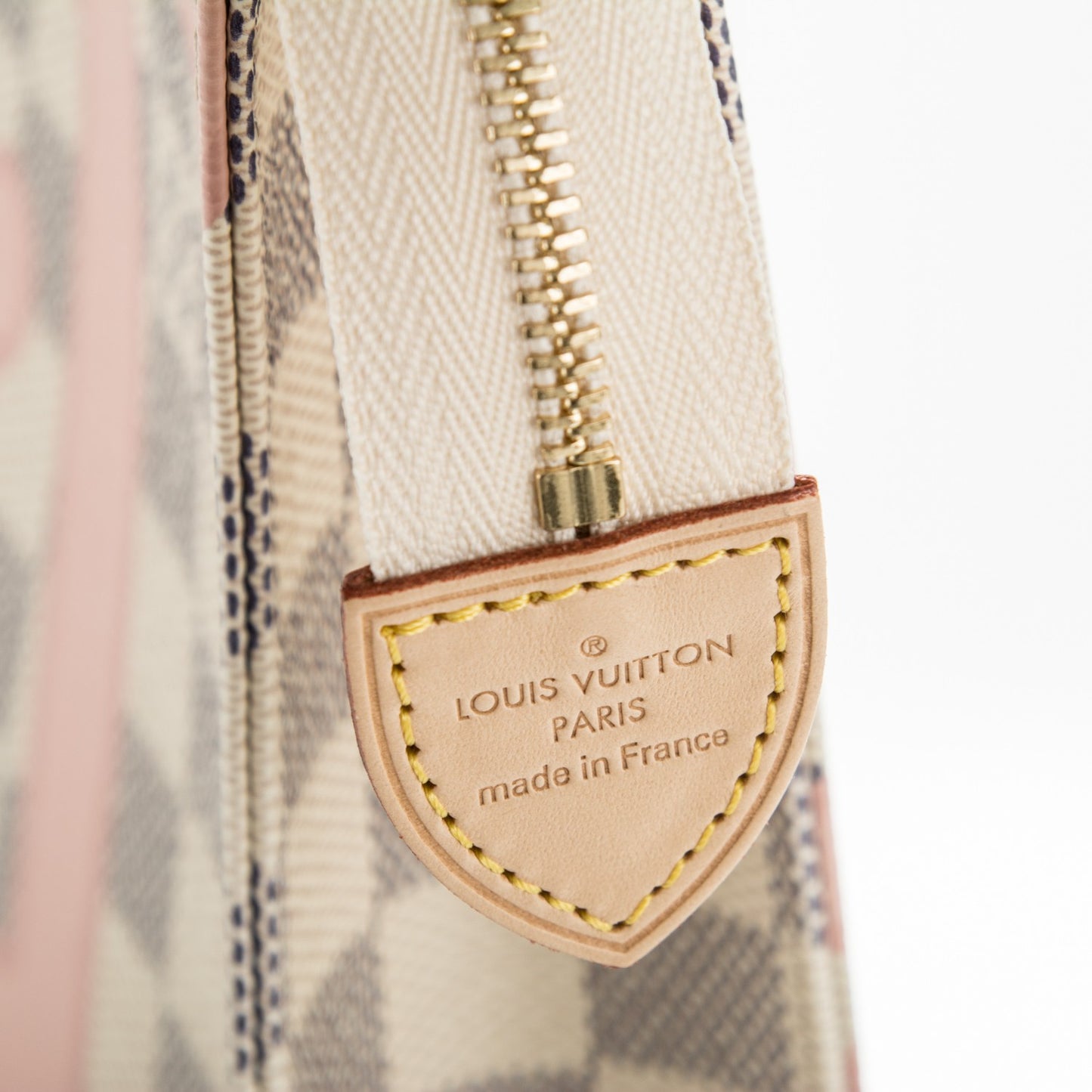 Damier Azur Tahitienne Toiletry Pouch 26