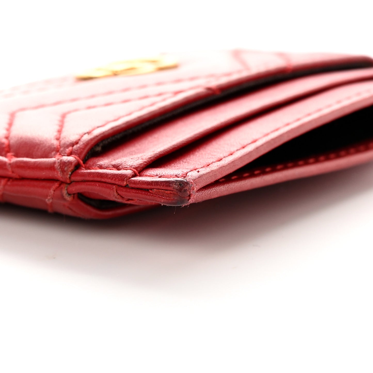 Calfskin Matelasse GG Marmont Card Holder Hibiscus Red