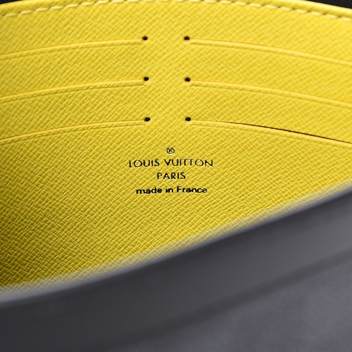 Damier Graphite Pochette Voyage MM Yellow