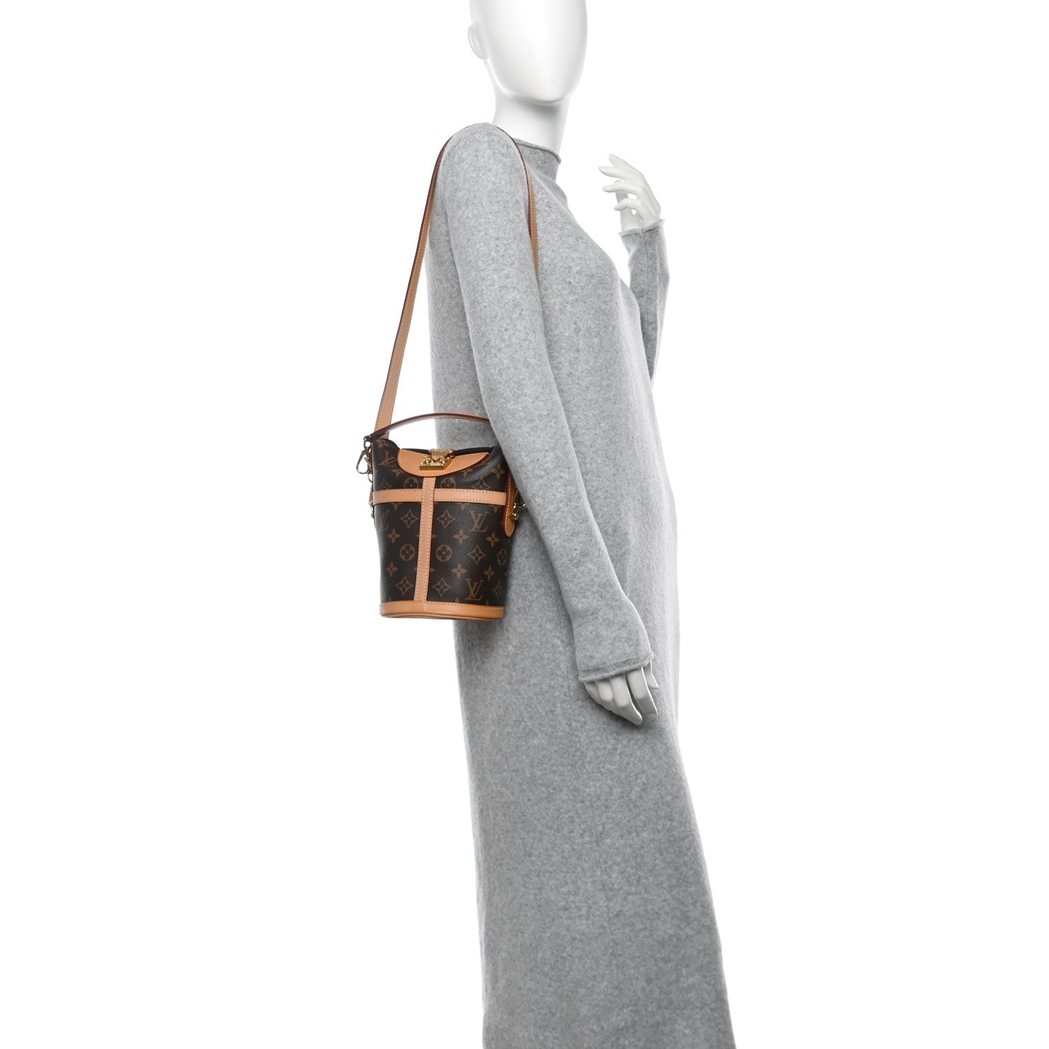 Louis Vuitton Monogram Duffle Bag 2 of 11