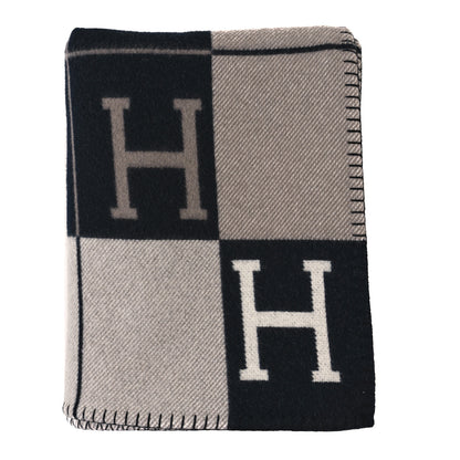 Hermes Wool Cashmere Avalon III Blanket Ecru Black 1 of 3