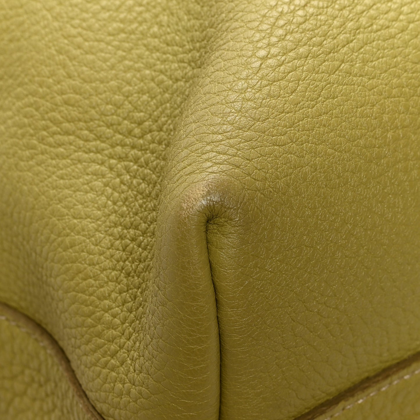 Vitello Daino Shopping Tote Cedro