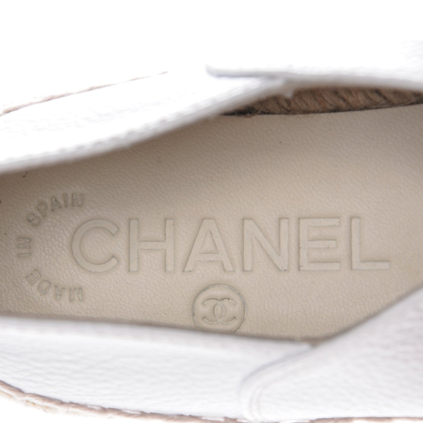 Grained Calfskin CC Espadrilles 35 White Black