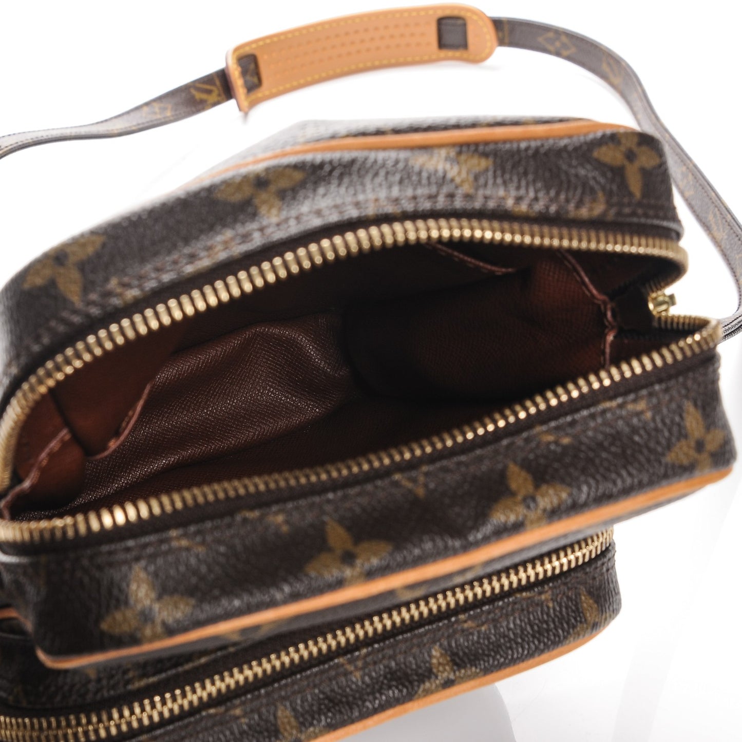 Monogram Amazone
