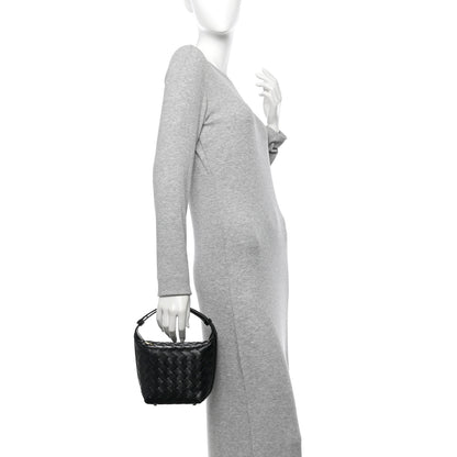 Bottega Veneta Calfskin Nappa Intrecciato Candy Wallace Black 2 of 10
