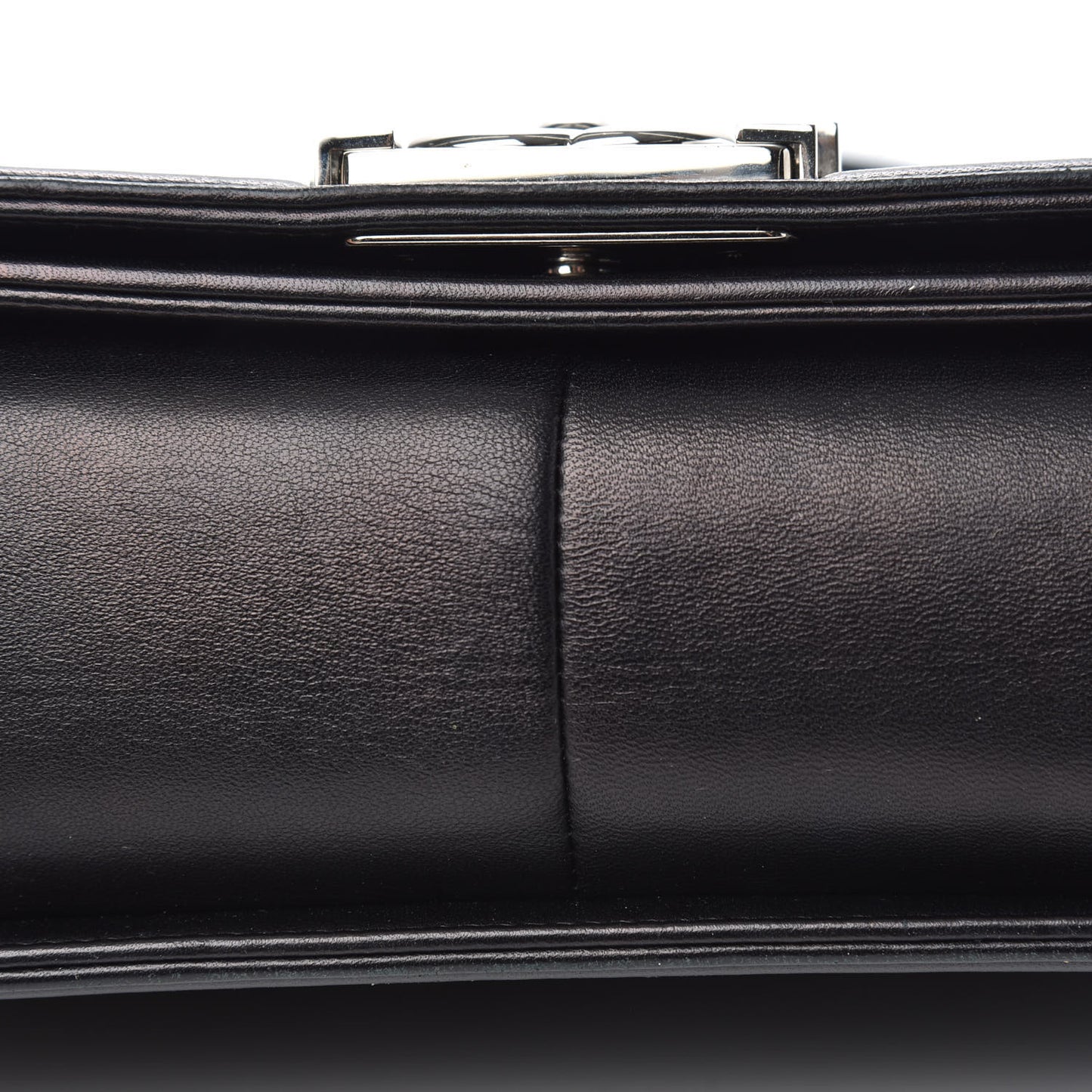 Lambskin Tweed Woven Medium Chevron Boy Flap Black