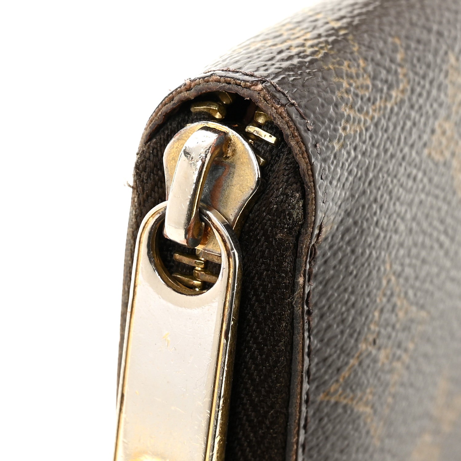 Louis Vuitton Monogram Zippy Wallet 13 of 13