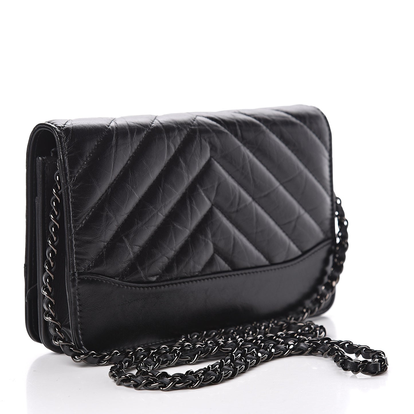 Aged Calfskin Chevron Quilted Gabrielle Wallet On Chain WOC Black