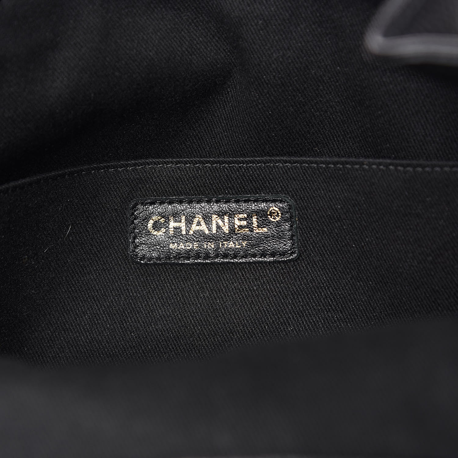Chanel Crumpled Grained Calfskin Zip and Carry Shopping Tote Black 6 of 10