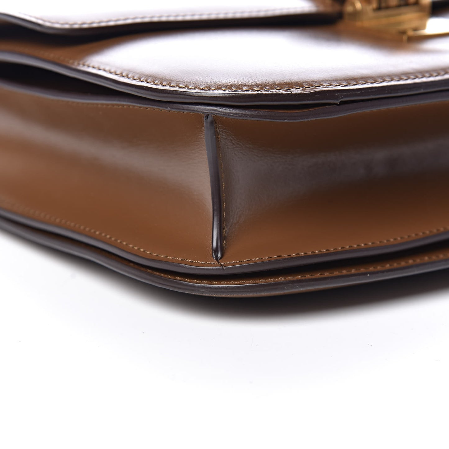 Box Calfskin Medium Classic Box Flap Bag Camel