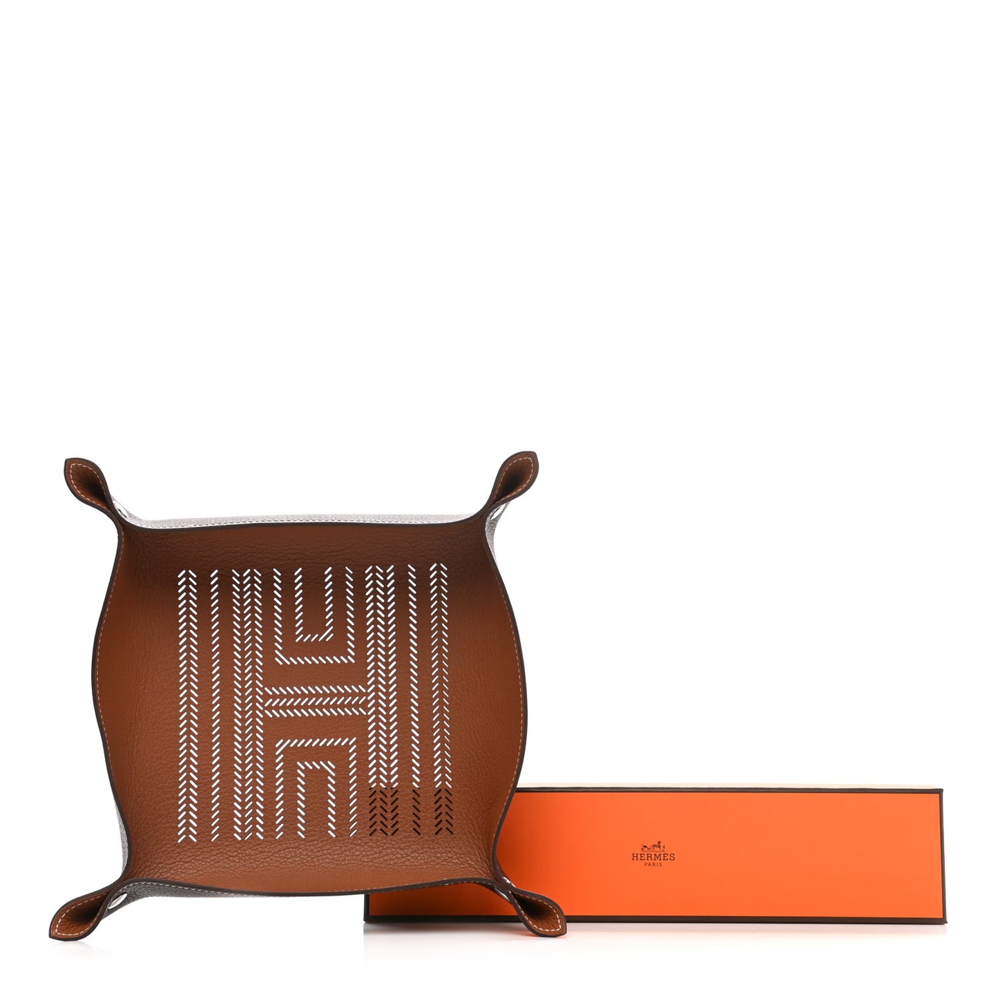 Taurillon Clemence Mises et Relances H Chevrons Change Tray Etoupe Gold