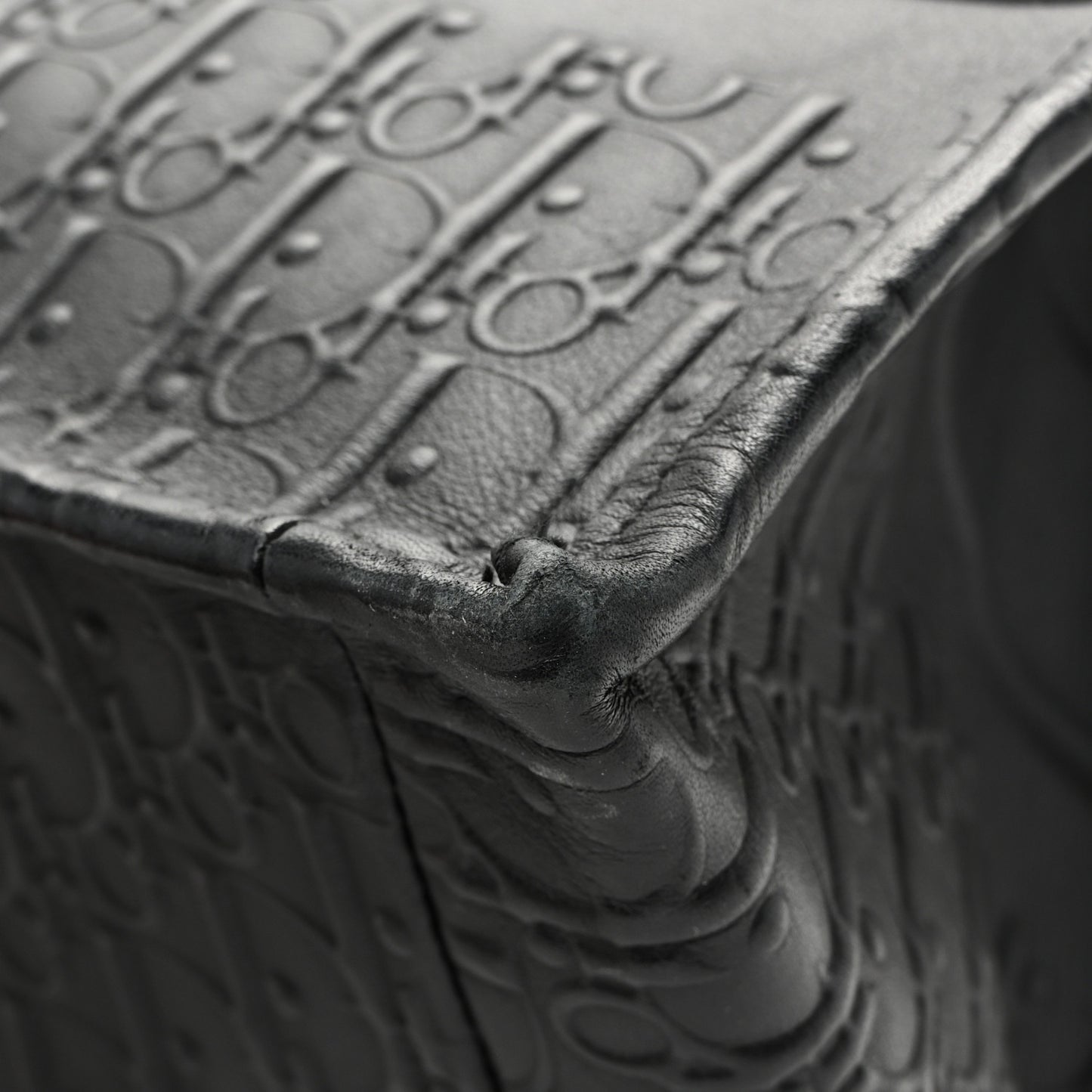 Oblique Calfskin Embossed Medium Book Tote Black