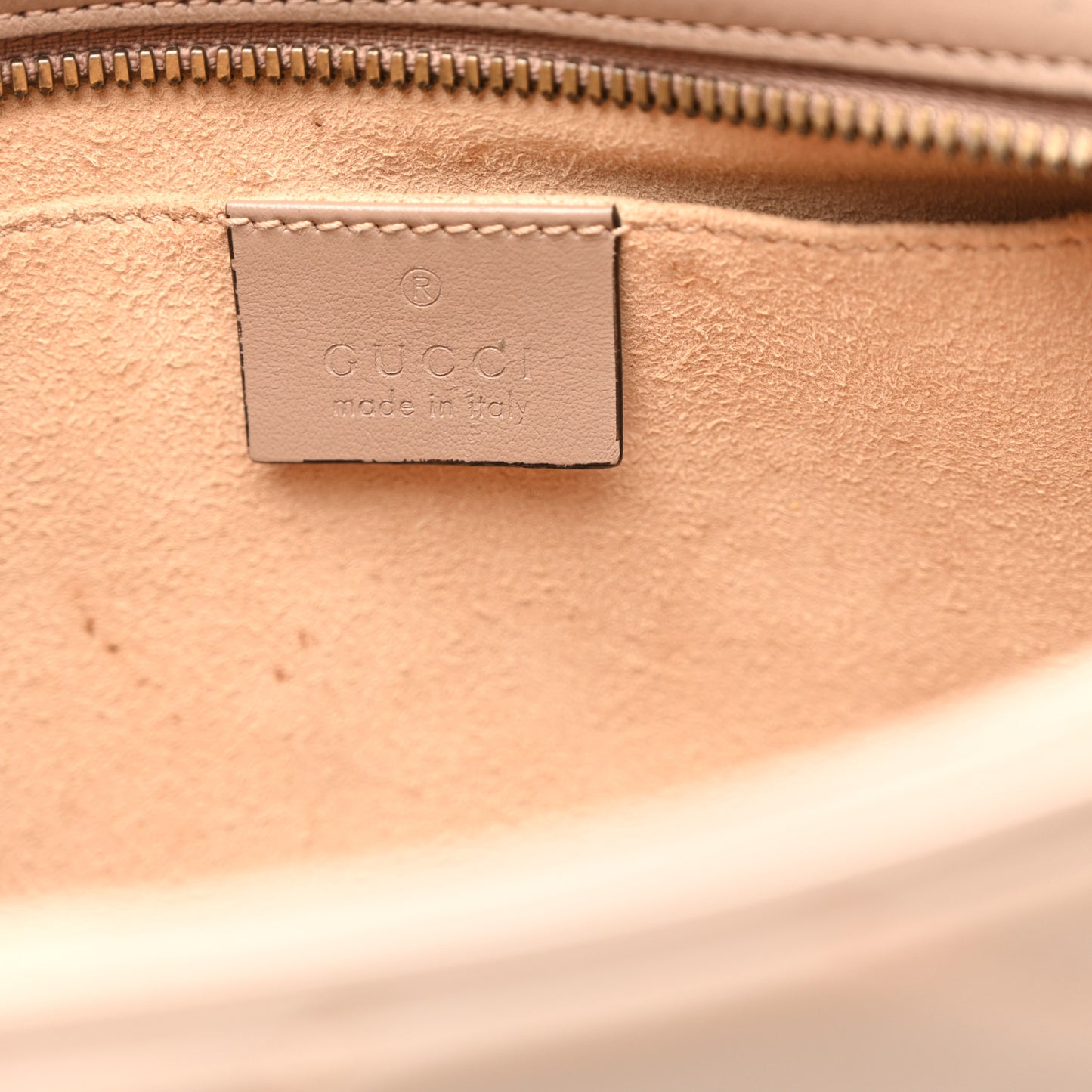 Calfskin Matelasse Small GG Marmont Chain Shoulder Bag  Porcelain Rose
