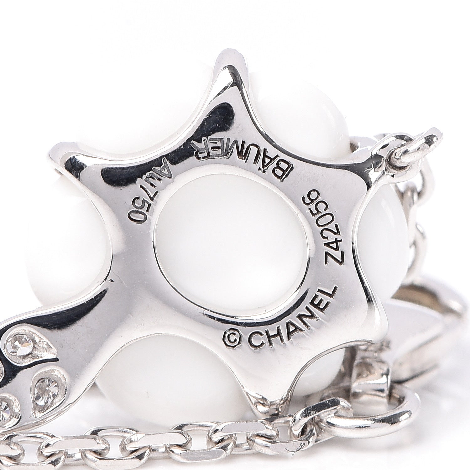Chanel 18K White Gold White Agate Diamond Camelia Sculpté Bracelet 4 of 4