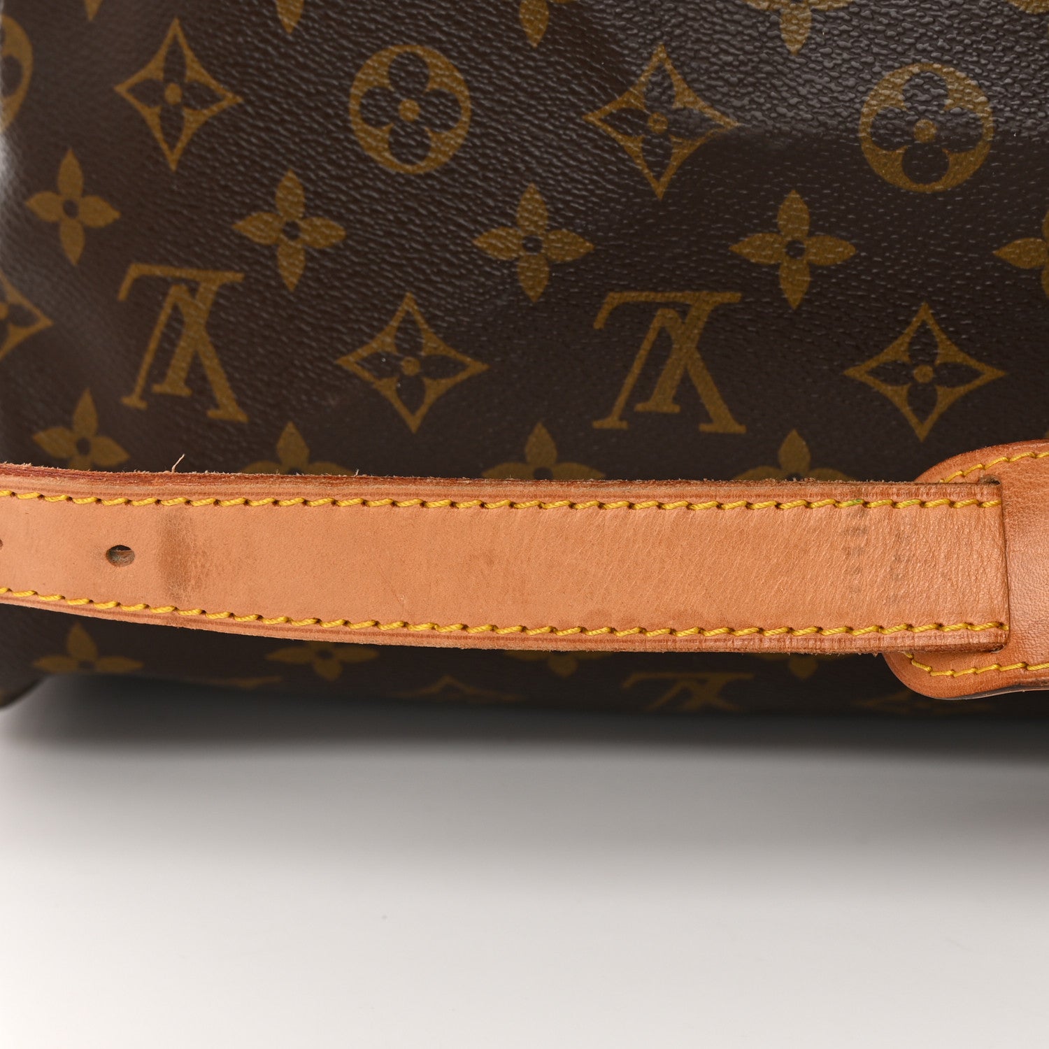 Louis Vuitton Monogram Keepall Bandouliere 55 16 of 17