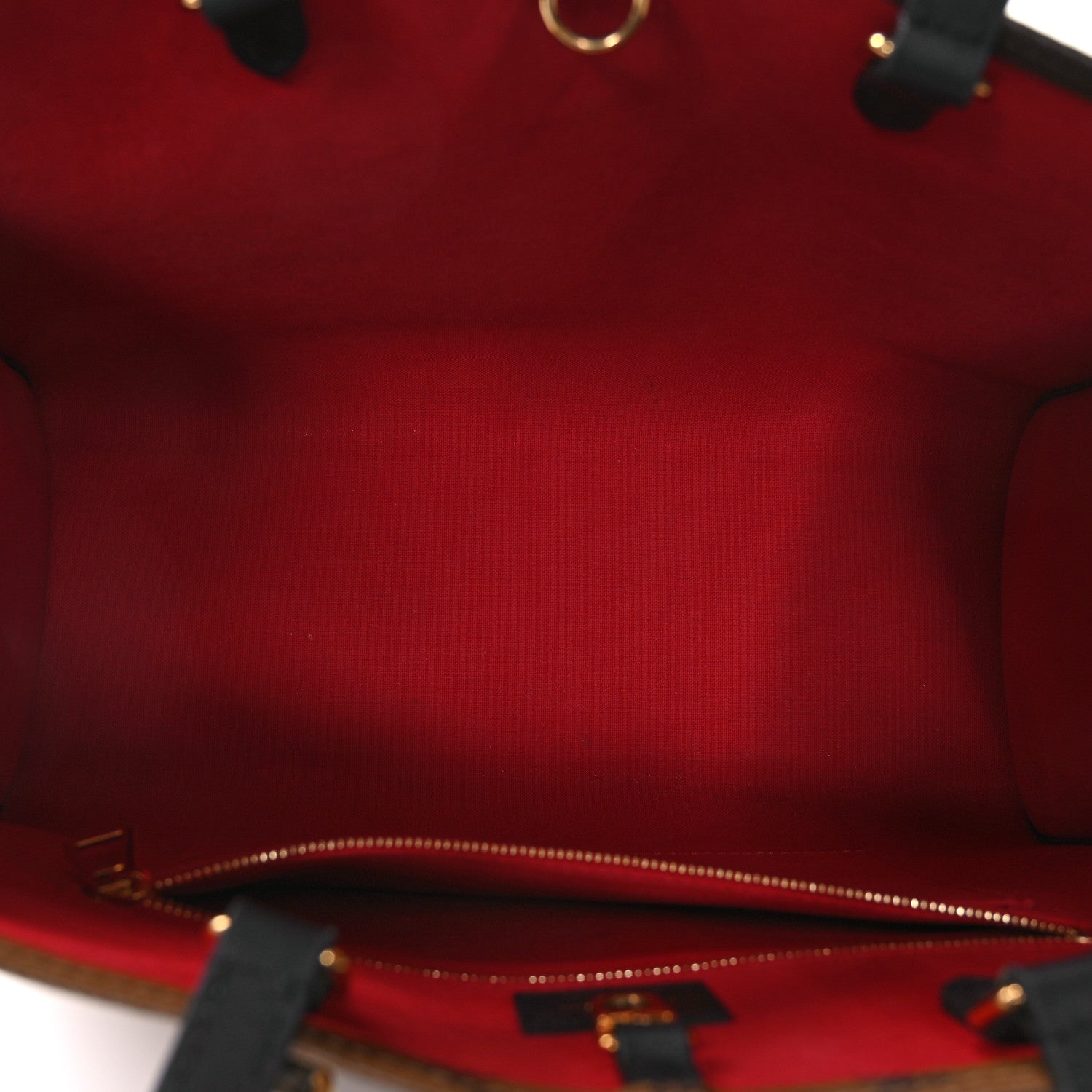 Louis Vuitton Reverse Monogram Giant Onthego MM 4 of 9